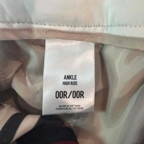 Express pants - Picture 3 of 5